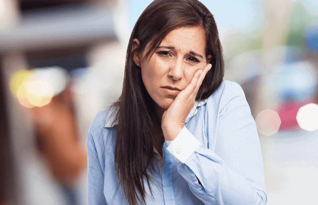 Image illustrating tooth ache, an issue a dentist in Albania can help with.