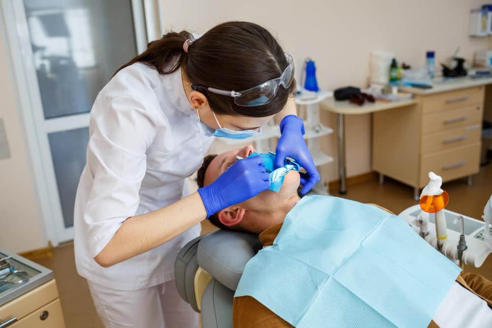 Image illustrating dental tourism in Albania
